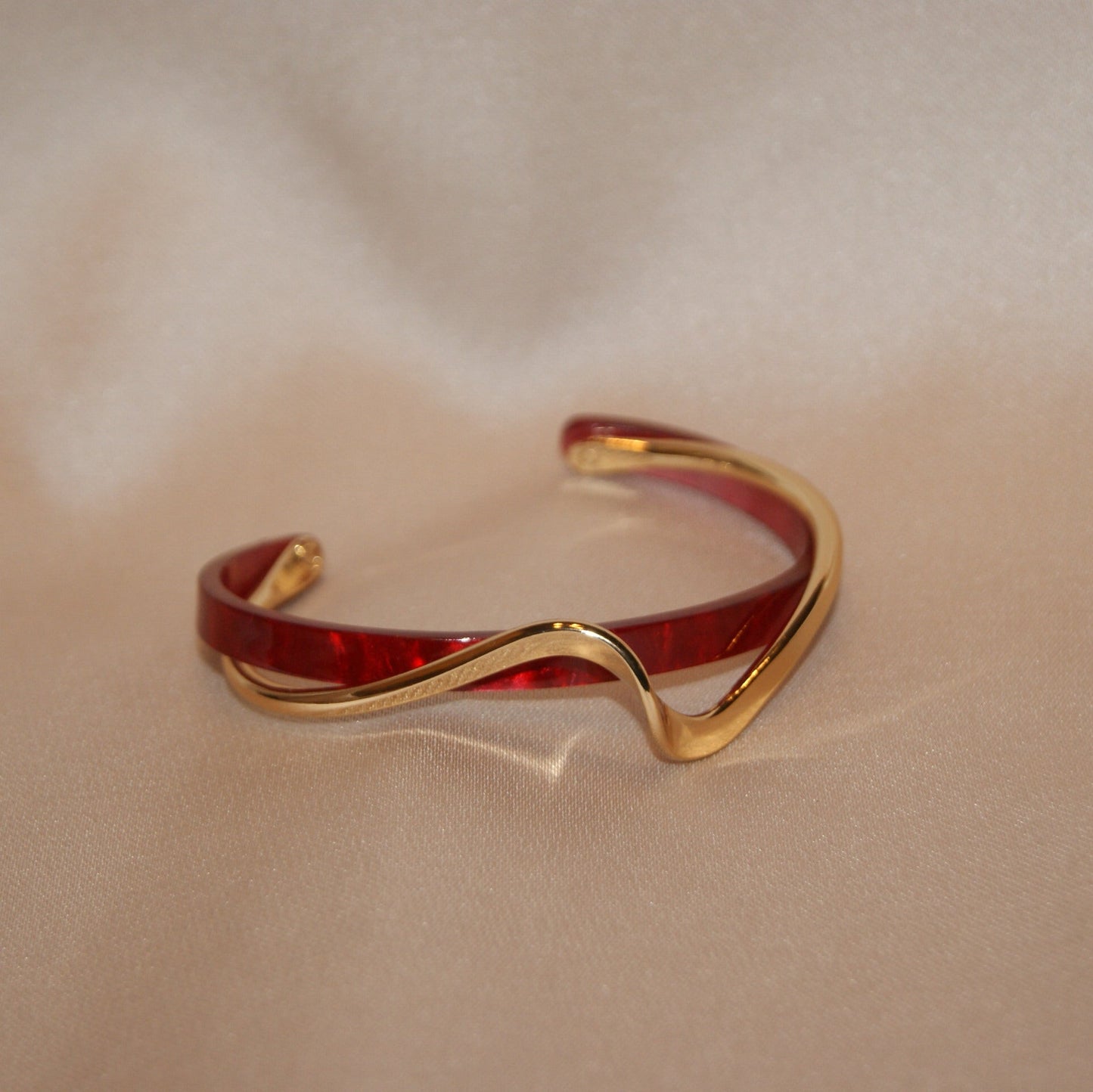 Rote Eleganzbox