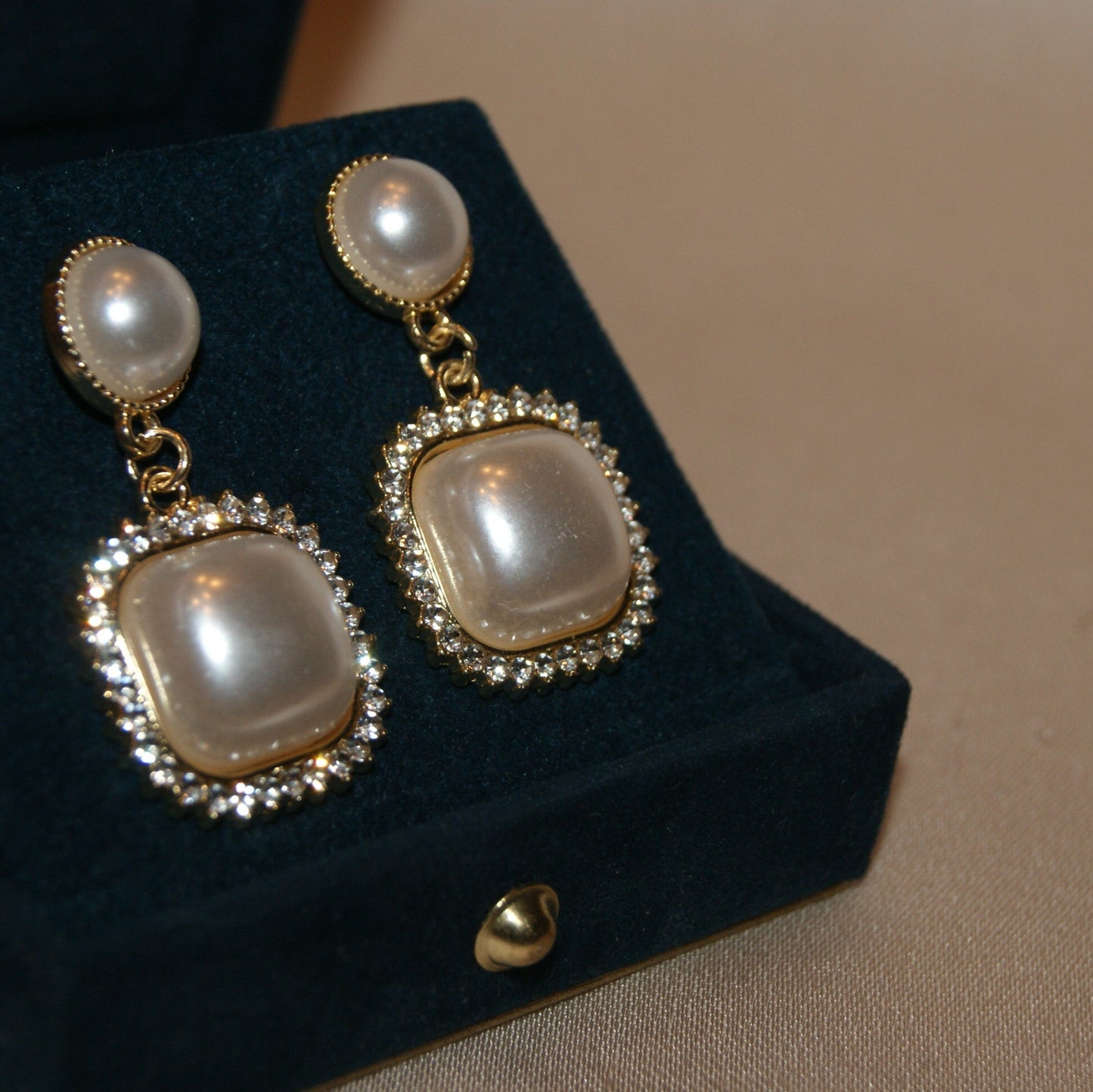 Perlen der Eleganz Box