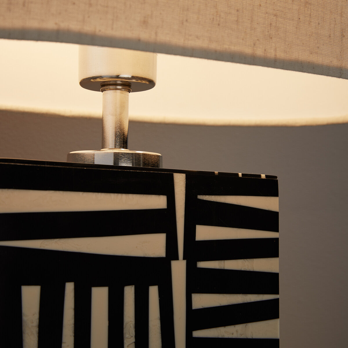 Zaya Lampe